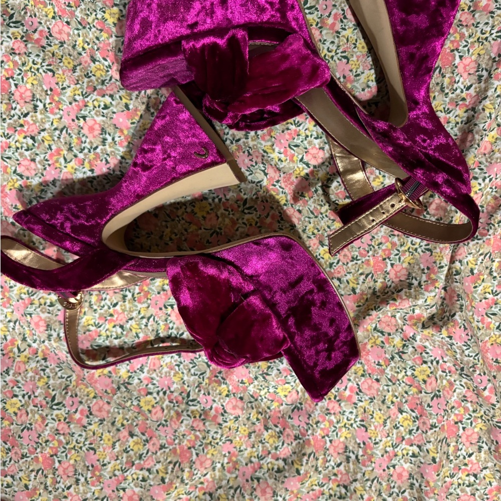 Circus by Sam Edelman Magenta Velvet Platform Sandals